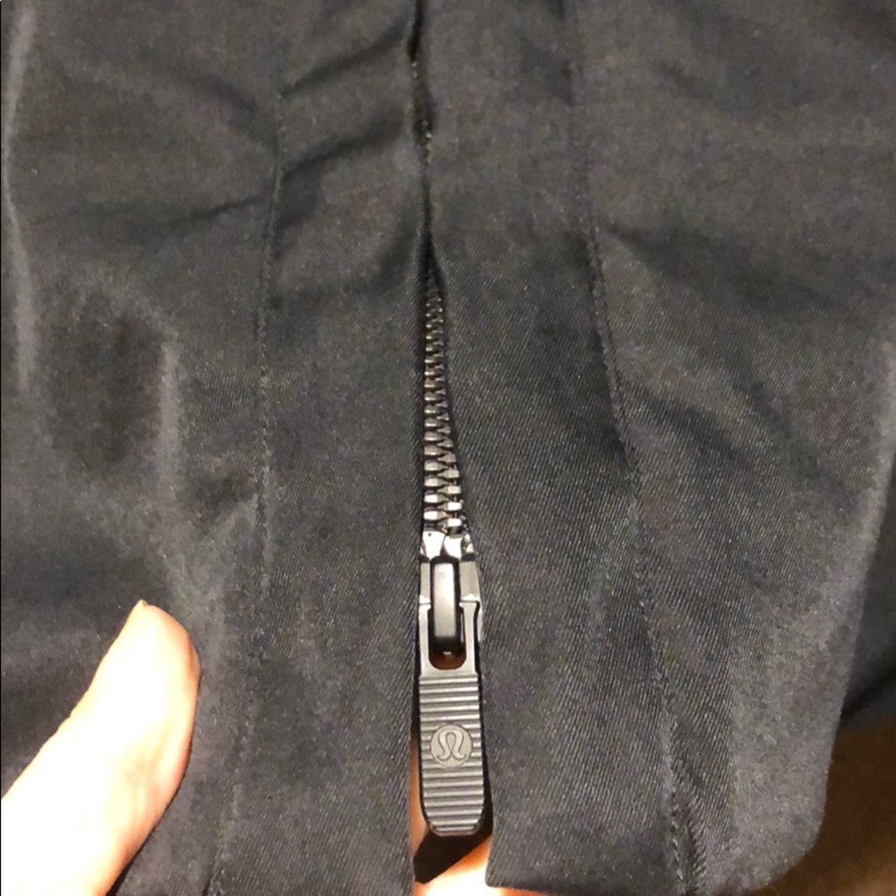 Lululemon jacket - Picture 8 of 8